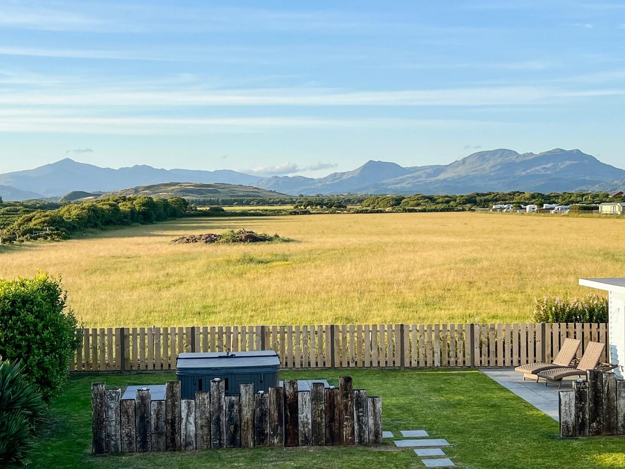 Bod Eithin Villa Harlech Bagian luar foto
